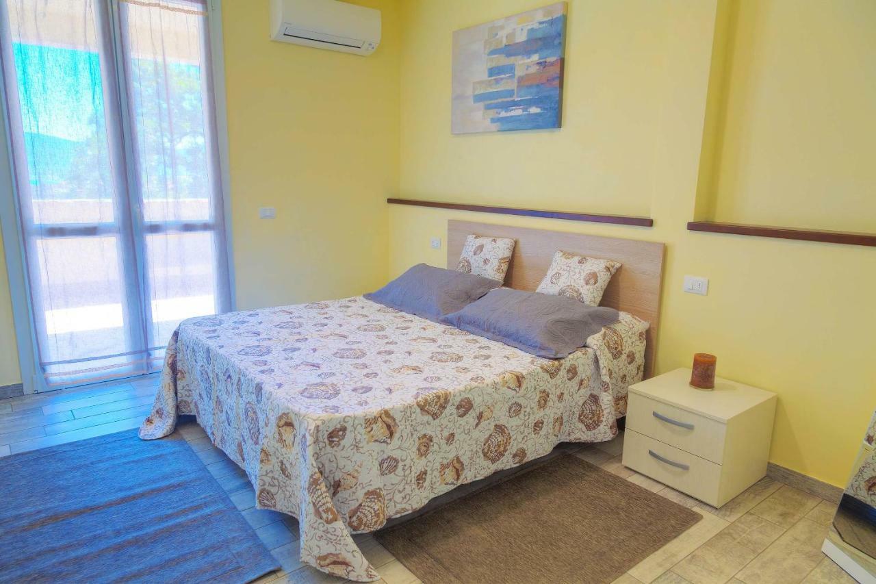 Ue Marin Villa Черво Екстериор снимка